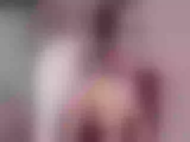 Live sex webcam photo for Sun_kissed1 #262537998