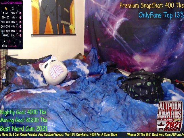 Live sex webcam photo for NovaSquid #254943716