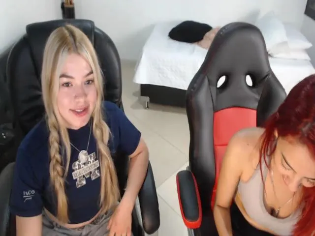 Live sex webcam photo for Thaunhty #257299946