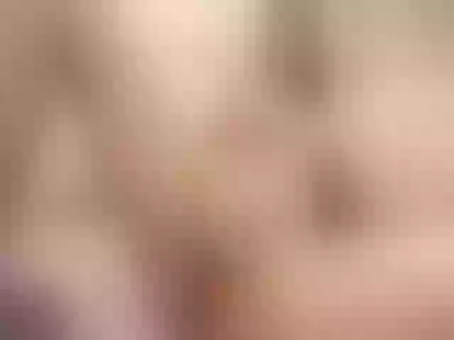 Live sex webcam photo for EllaDavs #252748056