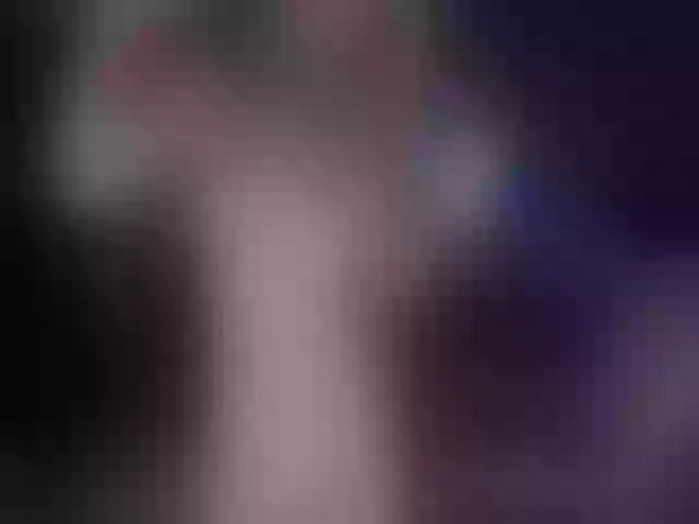 Live sex webcam photo for KittiLiza #252871117