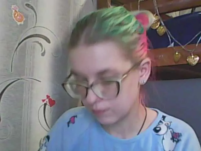 Live sex webcam photo for malvinella #241055570