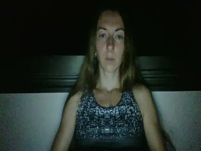 Live sex webcam photo for CheelyWilly #257822063