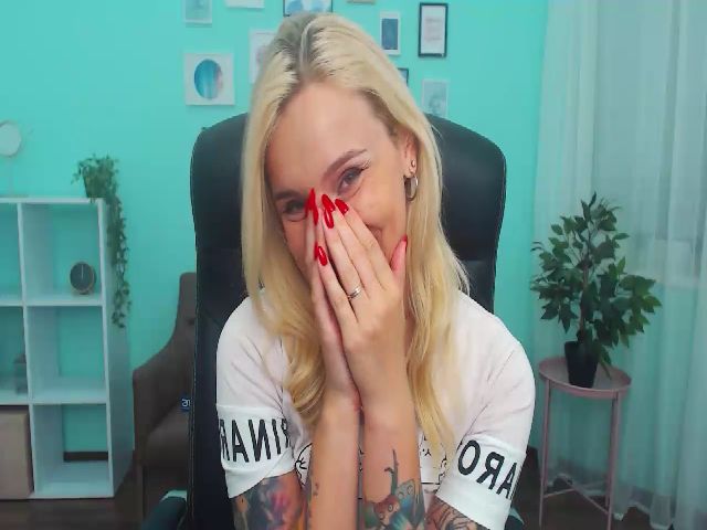 Live sex webcam photo for FieryTigress #259720568