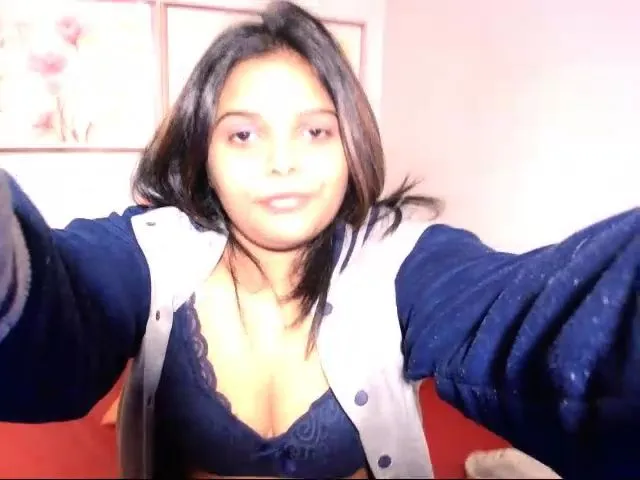 Live sex webcam photo for Indiankimmy #255297610