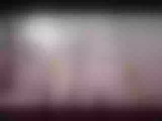 Live sex webcam photo for RoyalAlexisX #255699346