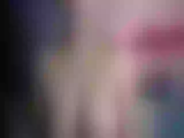 Live sex webcam photo for GoddessShaiya #253701443