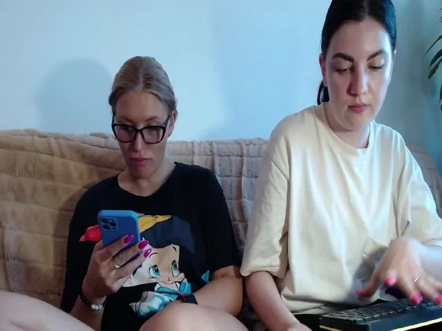 Live sex webcam photo for UrBlack_Kitty #254391419