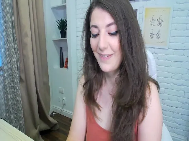 Live sex webcam photo for LorryLay #252483276