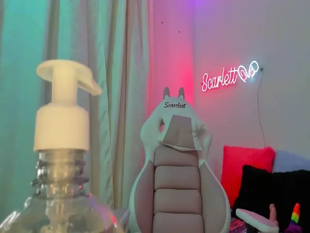 Live sex webcam photo for Scarlettwhit #253999448