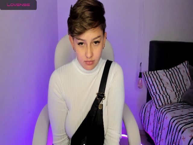 Live sex webcam photo for SalemJimenez #255582293