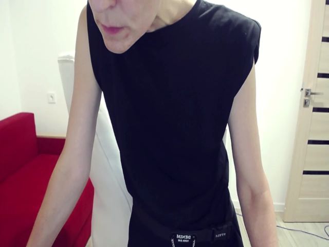 Live sex webcam photo for Viktoria_Vi #264451130