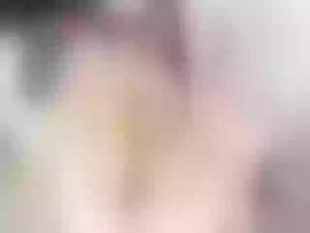 Live sex webcam photo for StormiSquirt #253509325