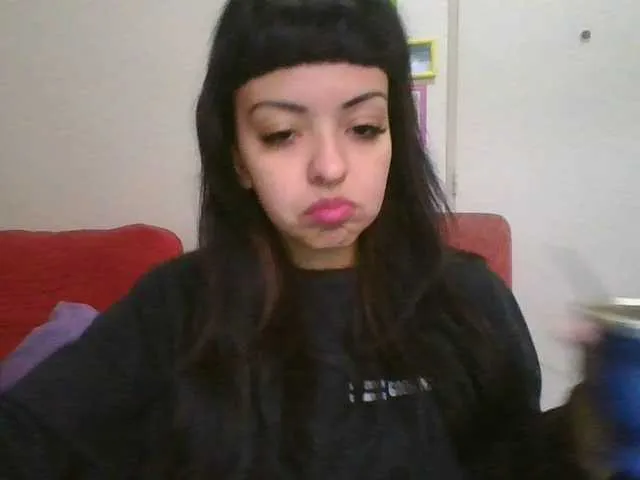 Live sex webcam photo for Evilqueen #246091998