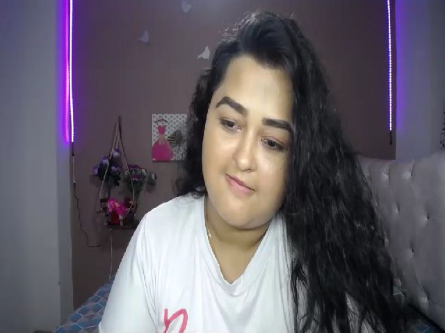 Live sex webcam photo for Mia_palmira #260810275