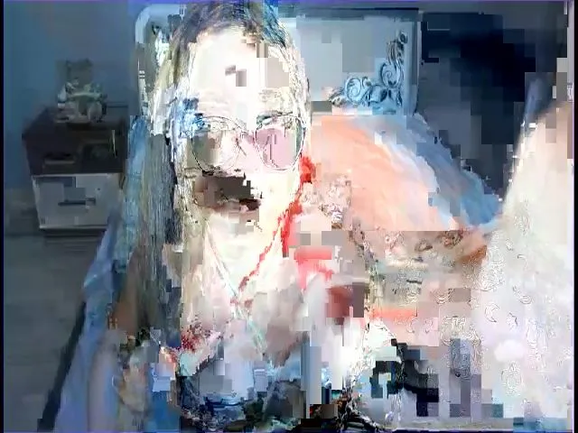 Live sex webcam photo for Ellaquality #253018963