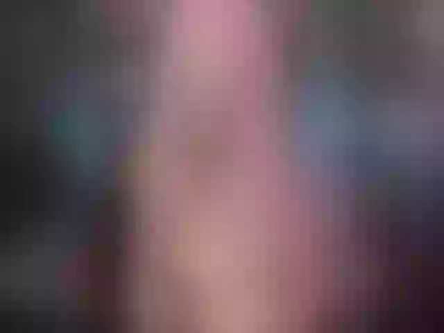 Live sex webcam photo for KerryBlair #252482091