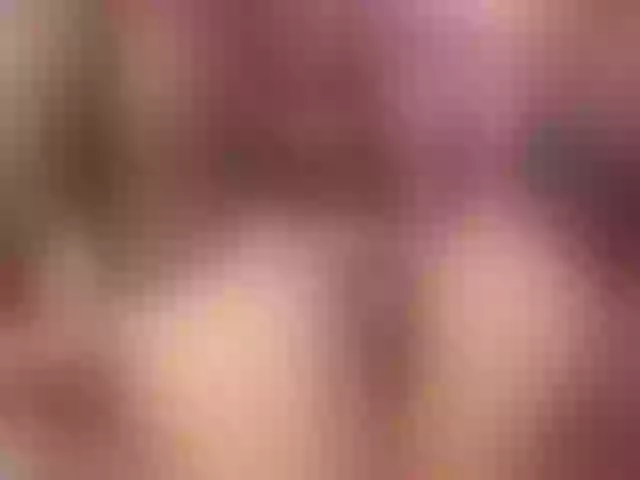 Live sex webcam photo for Cristal07 #252665616