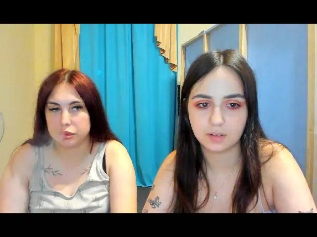 Live sex webcam photo for BeautiAmber #253446244