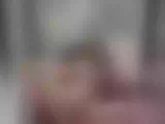Live sex webcam photo for BlondeKhloe #265372305