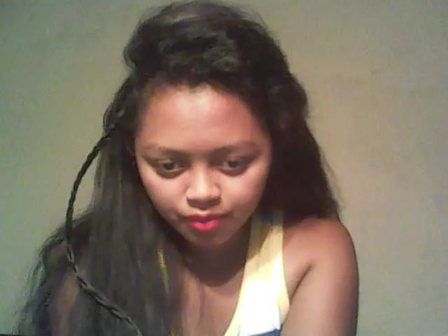 Live sex webcam photo for Mayah1 #245363279