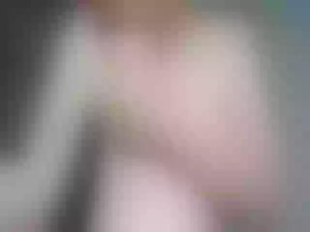 Live sex webcam photo for Miss_Love5 #264940420