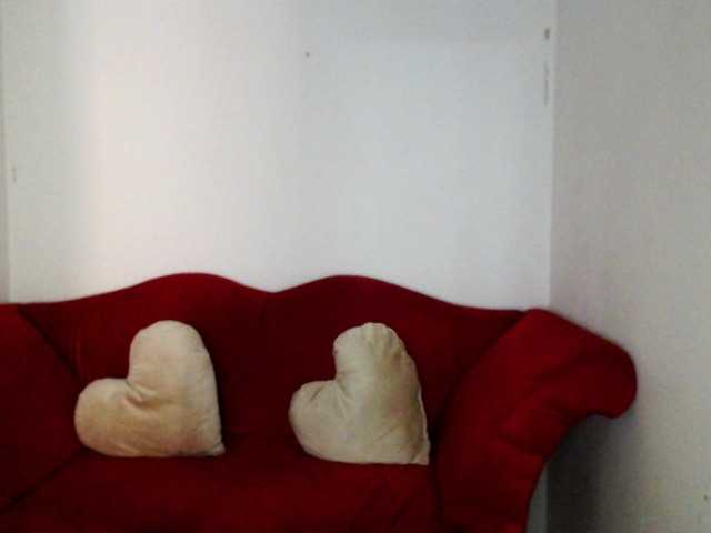 Live sex webcam photo for ISABELA01LOVE #241298584