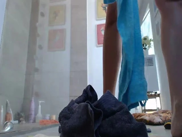 Live sex webcam photo for Shy_Puppy #255095868