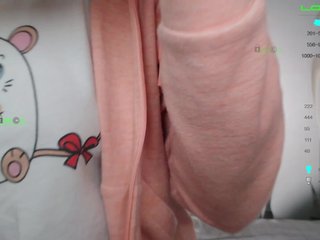 Live sex webcam photo for Klubni4ka3 #240838365
