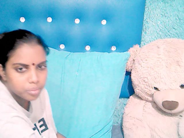 Live sex webcam photo for Indianpride #263999953