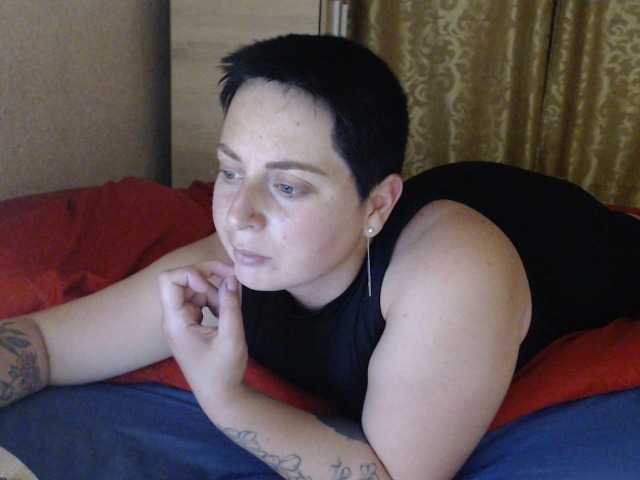 Live sex webcam photo for sandriana #245363754