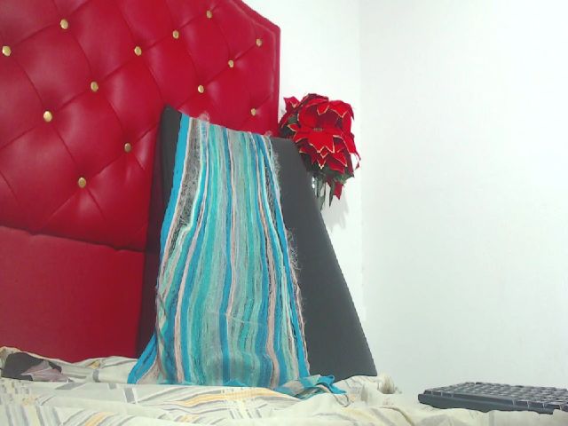 Live sex webcam photo for VioletaClay #261502696