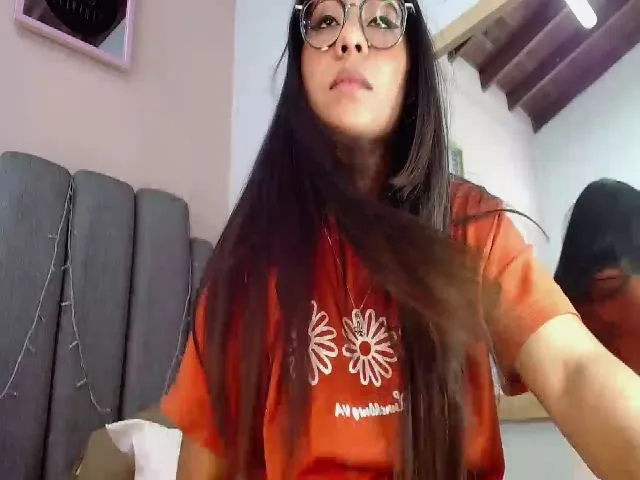 Live sex webcam photo for valery_vegas #257976992