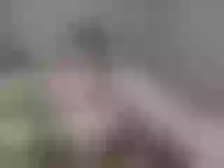 Live sex webcam photo for MomKsenia #240840256