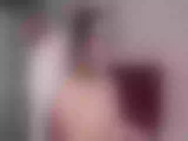 Live sex webcam photo for Sun_kissed1 #263610176
