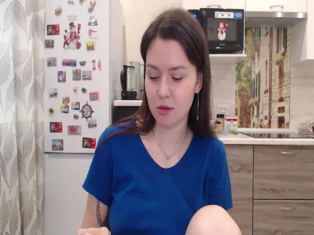 Live sex webcam photo for WonderXGirlXX #259435717