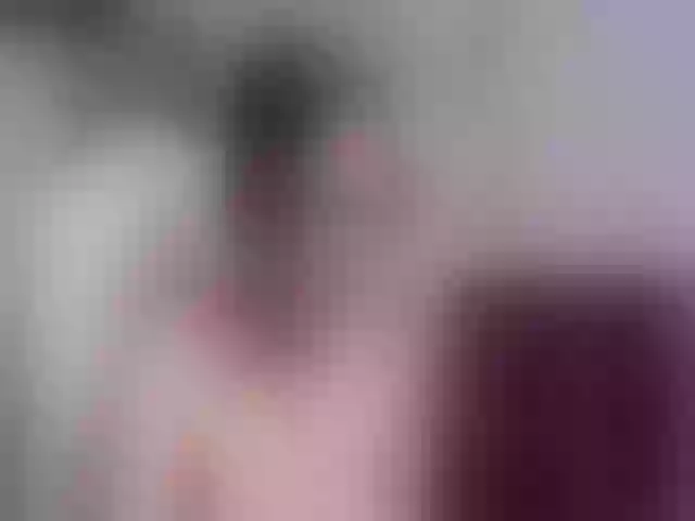 Live sex webcam photo for Sun_kissed1 #256794385