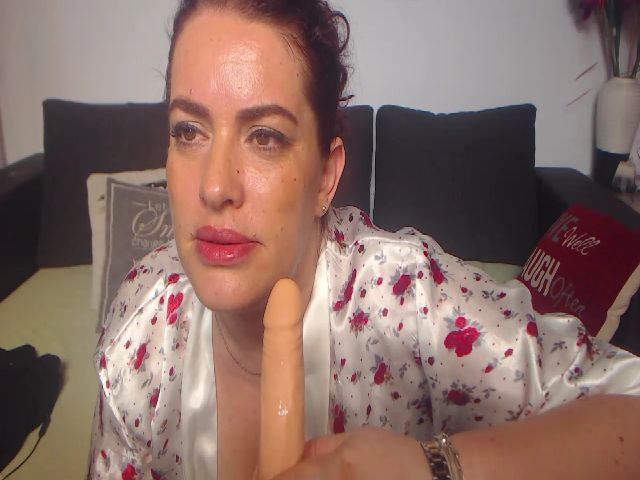 Live sex webcam photo for Loraynnex #254003911