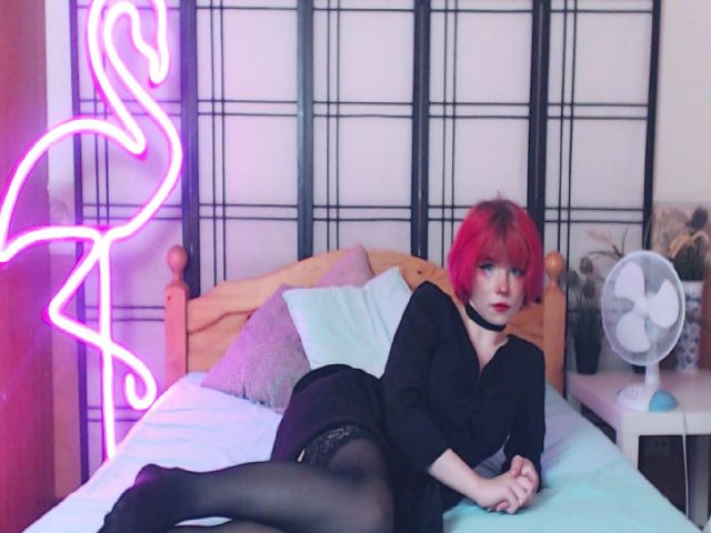 Live sex webcam photo for MinaSanna #265467469