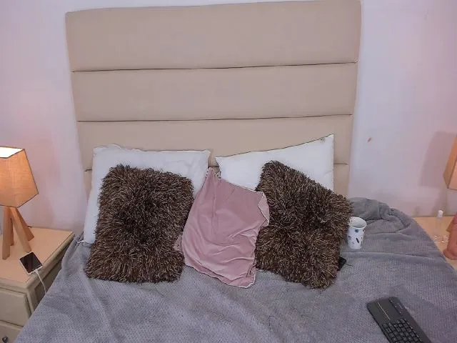 Live sex webcam photo for Nia_Gonsalez #254718078