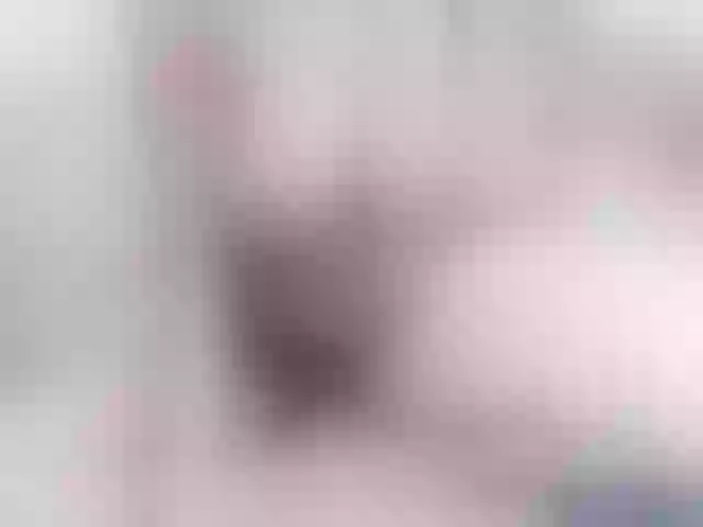 Live sex webcam photo for MissLilie #264158947