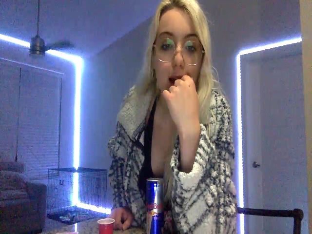 Live sex webcam photo for Sammy_gray #257430331