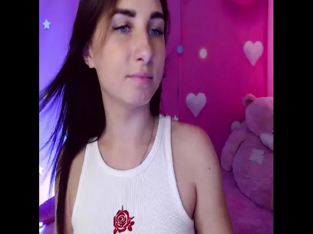 Live sex webcam photo for Izabel_J_ #259341684