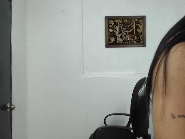 Live sex webcam photo for Hanna-Koch #256711397