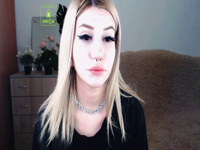 Live sex webcam photo for Alison_Moonli #254911087