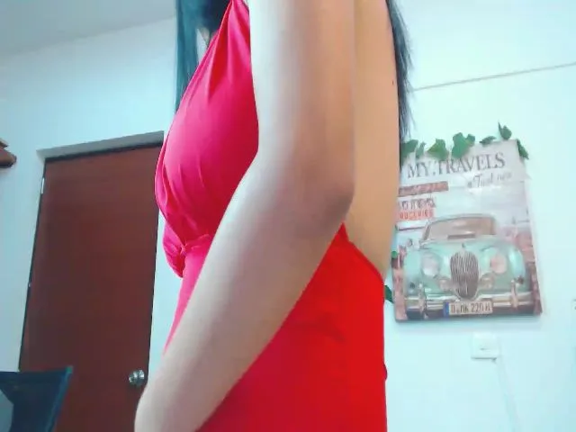 Live sex webcam photo for Lili_cutee #264387708