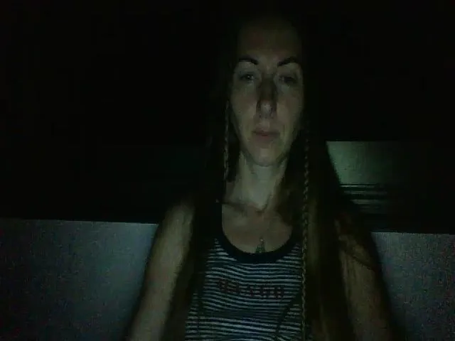 Live sex webcam photo for CheelyWilly #252622692