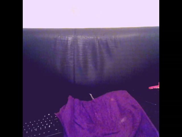 Live sex webcam photo for Sexygeny #255083317