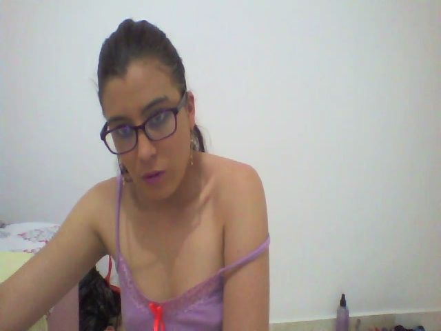 Live sex webcam photo for Allisonmt72 #263287897