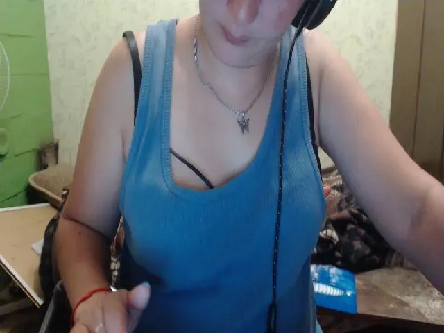 Live sex webcam photo for xxx_butterfly #252625532